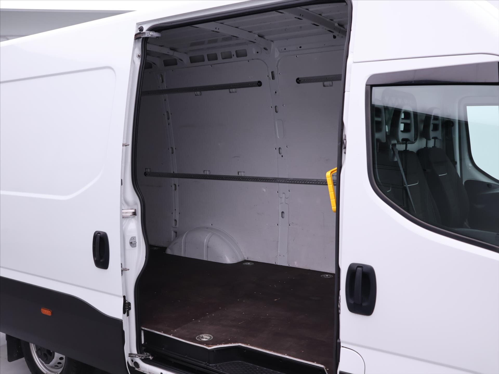 Iveco Daily Skříň 2,3 l 115 kw