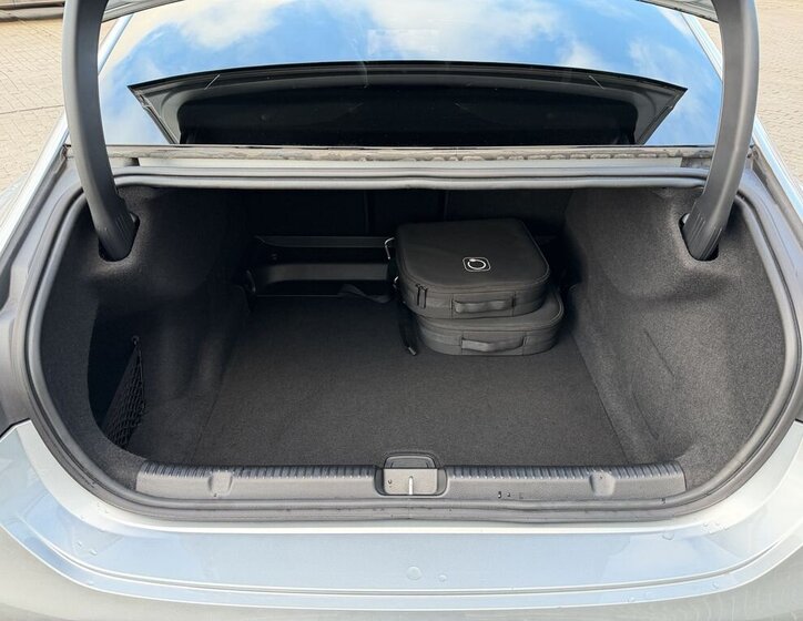 Mercedes-Benz EQE Sedan 0,0 300 kw