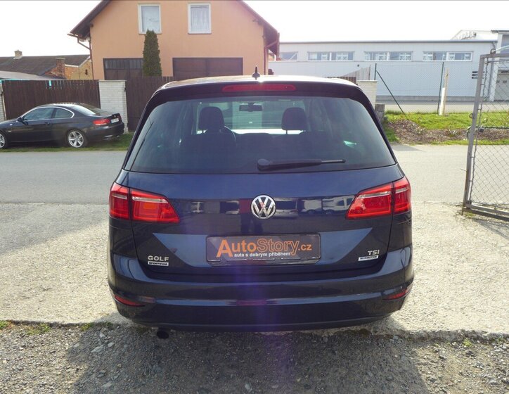 Volkswagen Golf Sportsvan Kombi 1,2 l 81 kw