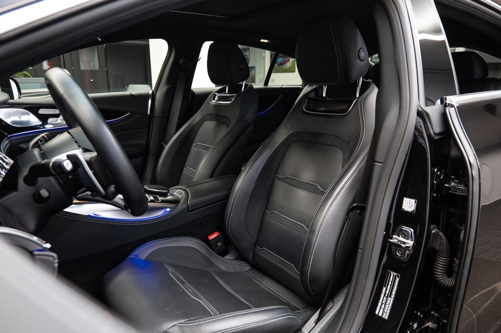 Mercedes-Benz AMG GT SUV / Terénní 4,0 l 430 kw