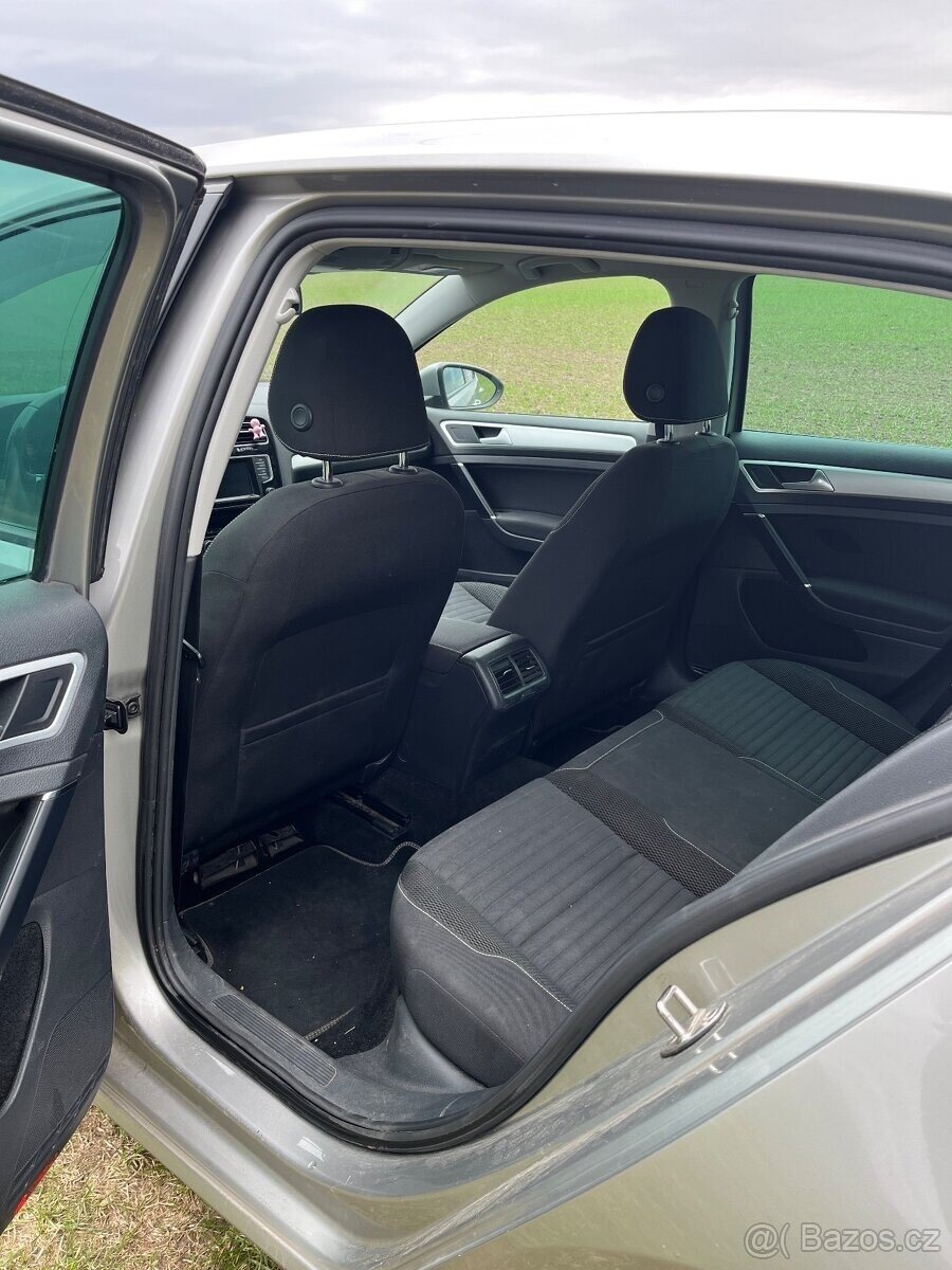 Volkswagen Golf Hatchback 0,0 110 kw