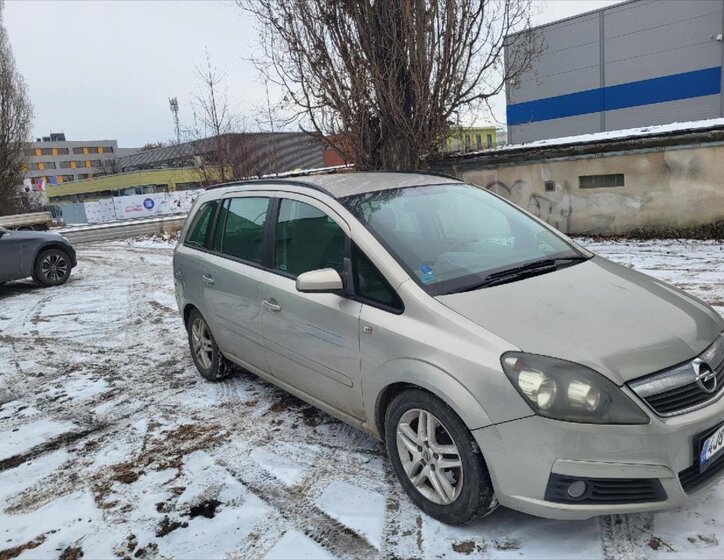Opel Zafira 2