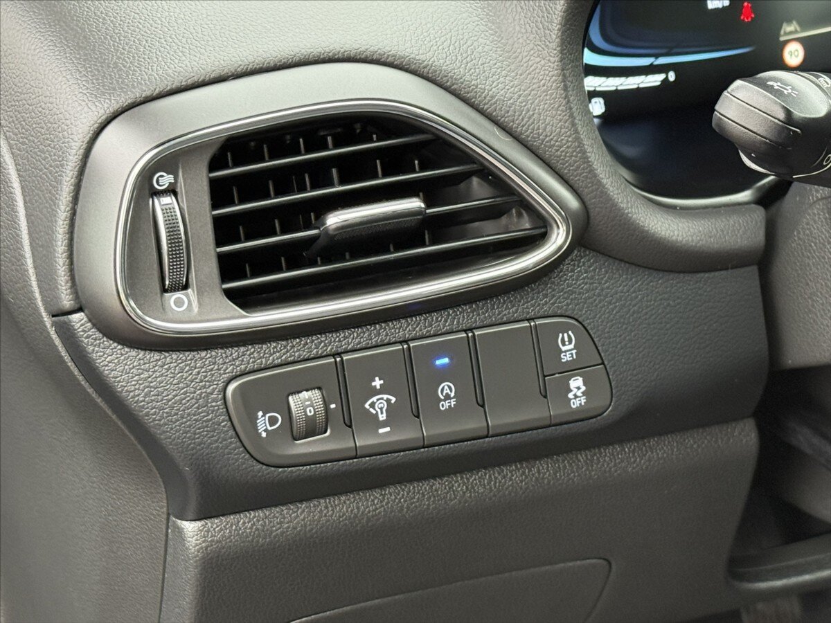 Hyundai i30 Hatchback 1,5 l 71 kw