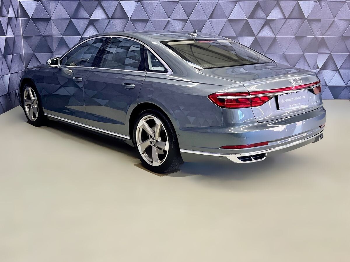 Audi A8 Sedan / Limuzína 3,0 l 210 kw