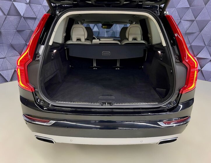 Volvo XC90 SUV 2,0 l 173 kw