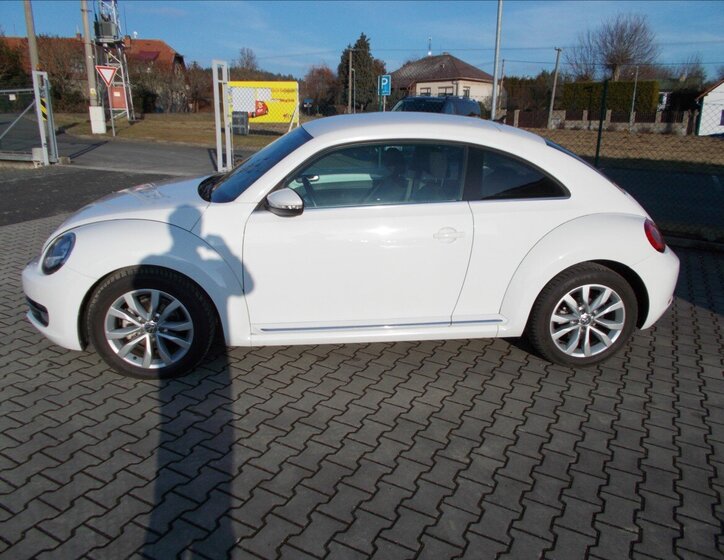 Volkswagen Beetle Hatchback 1,2 l 77 kw