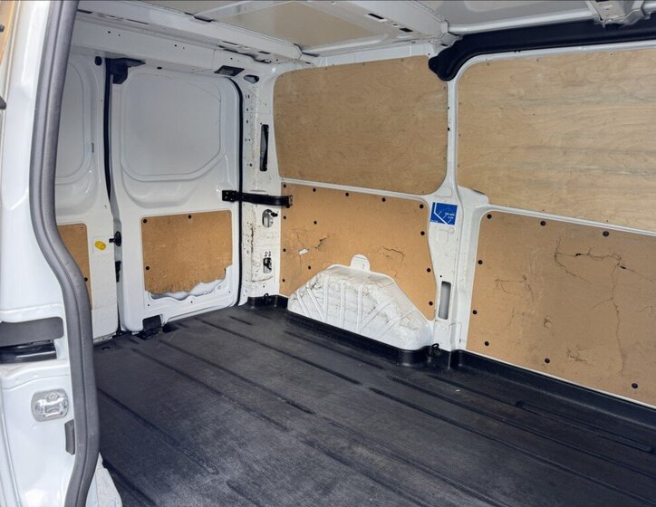 Ford Transit Custom Skříň 2,0 l 77 kw