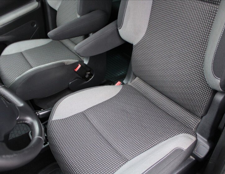 Peugeot Partner MPV 1,6 l 73 kw