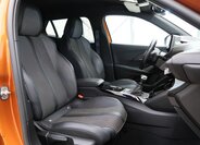 Peugeot 2008 SUV 1,2 l 96 kw