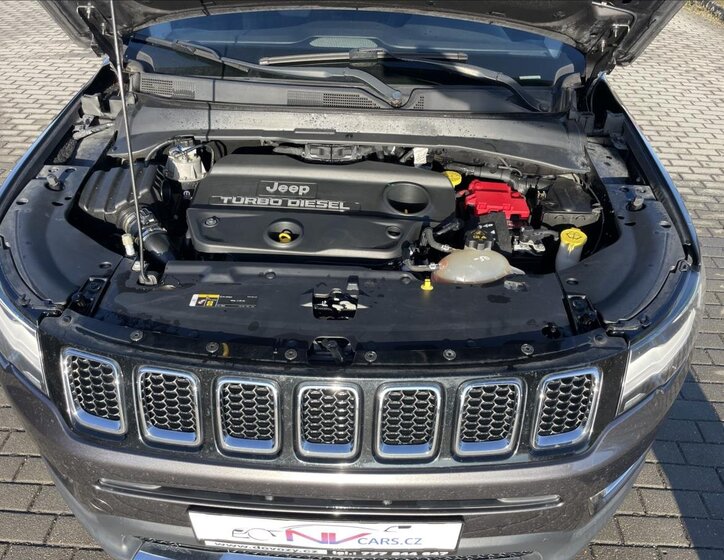 Jeep Compass 27