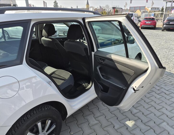 Škoda Fabia Kombi 999,0 70 kw