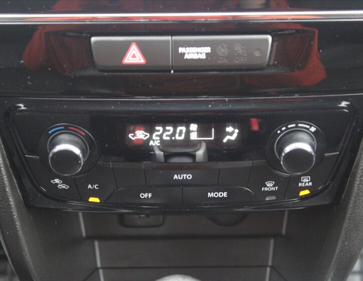 Suzuki Vitara SUV 1,4 l 103 kw