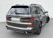 BMW X7 2