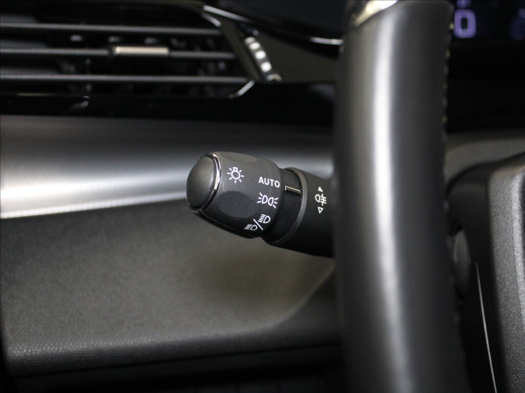 Peugeot 308 Hatchback 1,2 l 96 kw