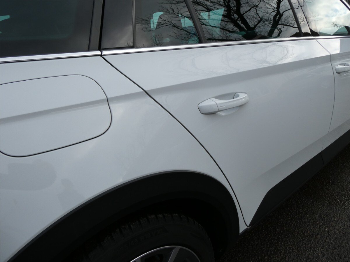 Škoda Superb Kombi 2,0 l 147 kw