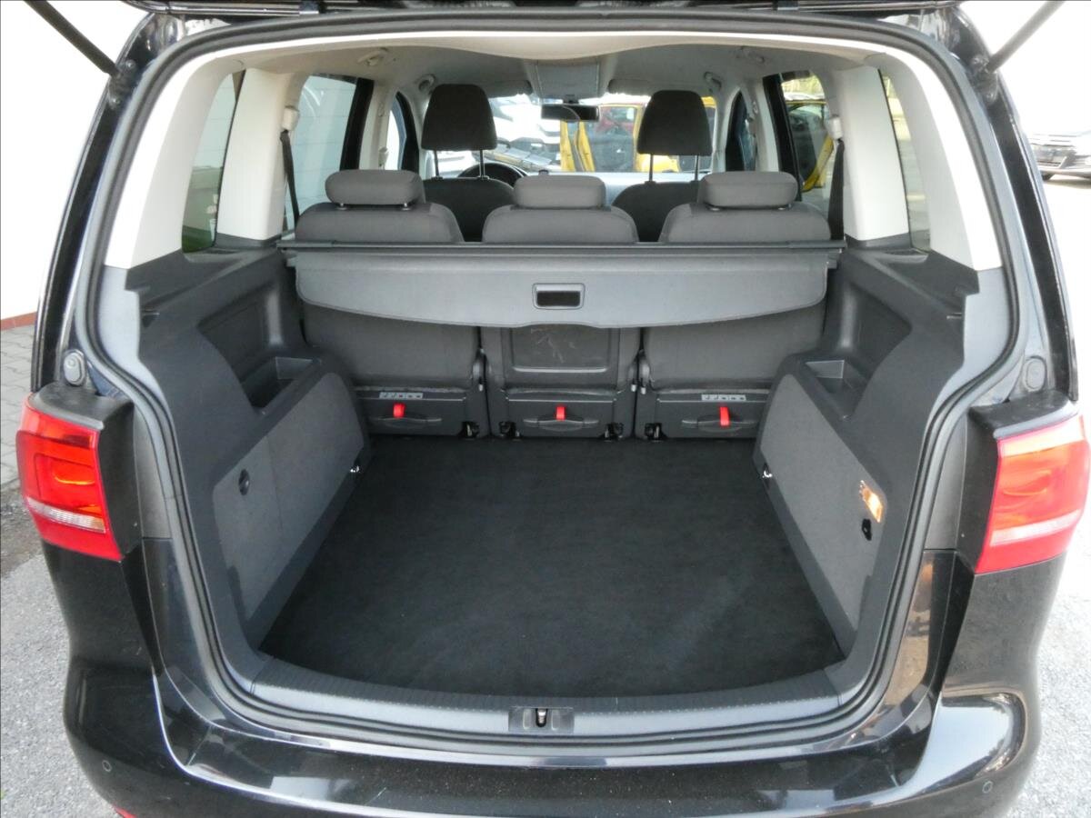 Volkswagen Touran MPV 2,0 l 103 kw