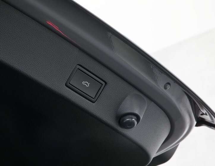 Volkswagen Arteon Kombi 2,0 l 235 kw