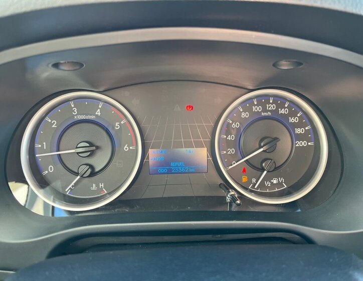 Toyota Hilux Pick-up 2,4 l 110 kw