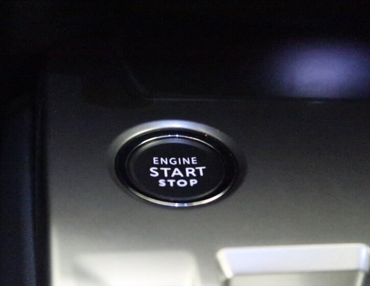 Peugeot 308 Kombi 1,5 l 96 kw