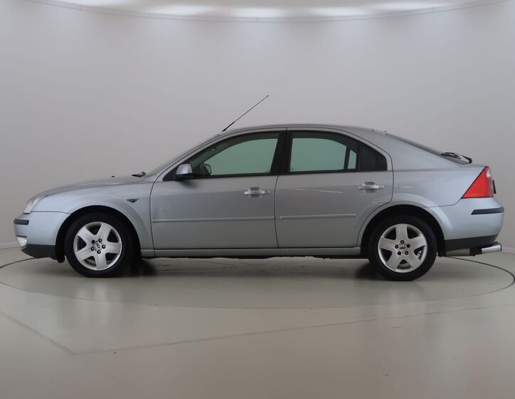 Ford Mondeo 8