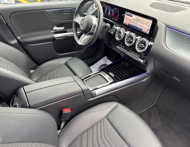 Mercedes-Benz GLA SUV / Terénní 2,0 l 110 kw