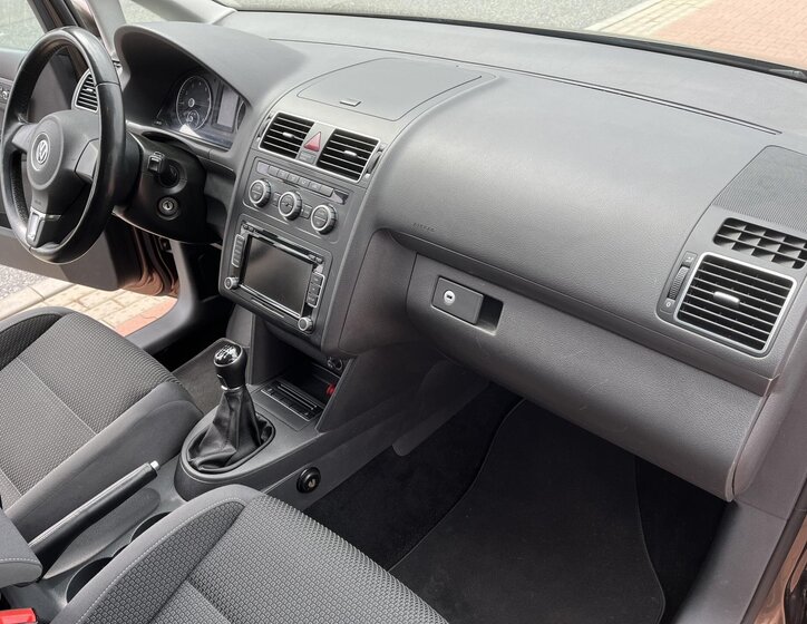 Volkswagen Touran Ostatní 1,2 l 77 kw