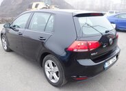 Volkswagen Golf 12