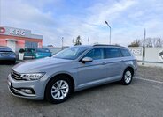 Volkswagen Passat 10