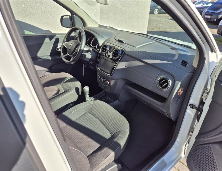 Dacia Lodgy 23
