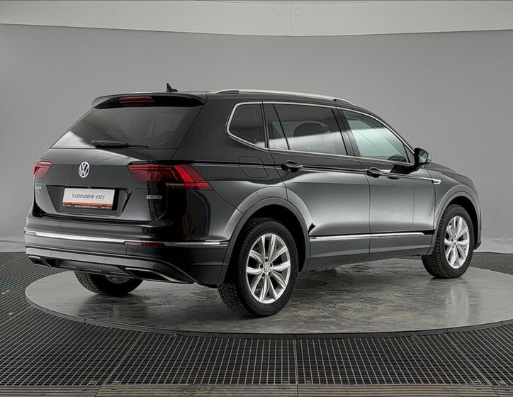 Volkswagen Tiguan Allspace SUV / Terénní 2,0 l 147 kw