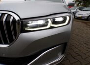 BMW Řada 7 Sedan / Limuzína 3,0 l 195 kw