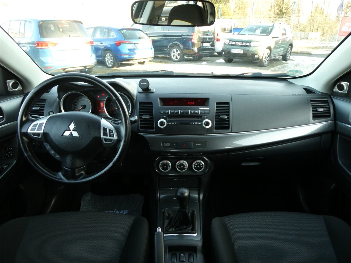 Mitsubishi Lancer Hatchback 1,8 l 105 kw
