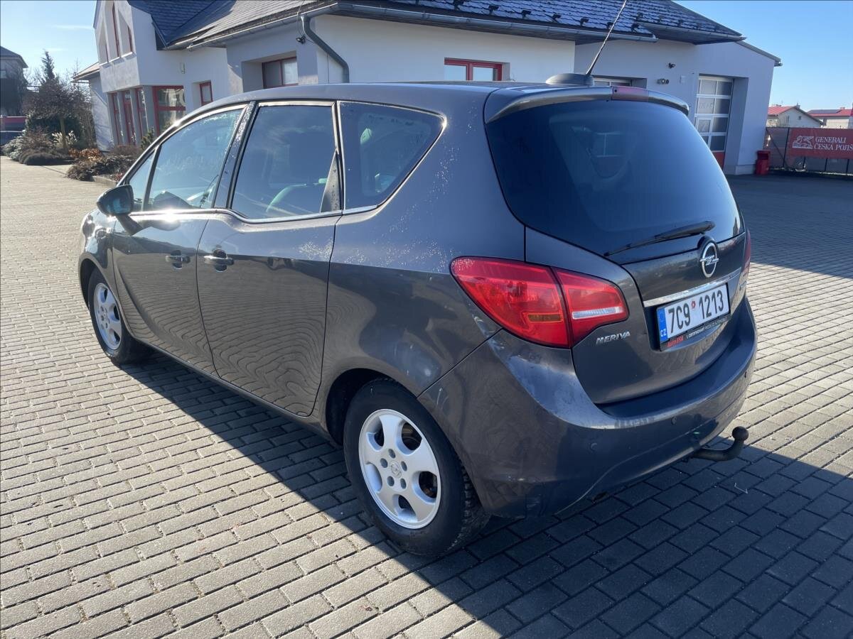 Opel Meriva MPV 1,4 l 88 kw