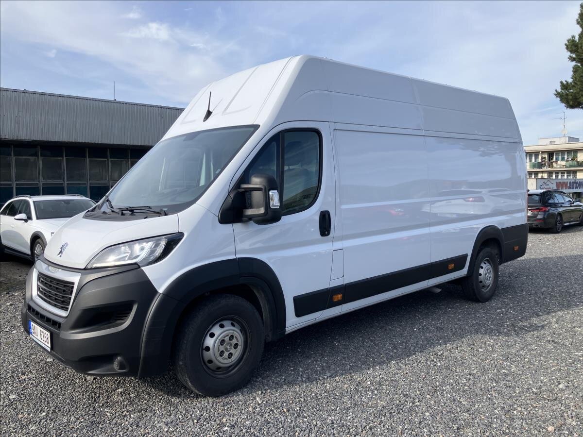 Peugeot Boxer Skříň 2,2 l 121 kw