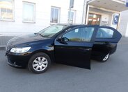 Peugeot 301 Sedan / Limuzína 1,2 l 53 kw