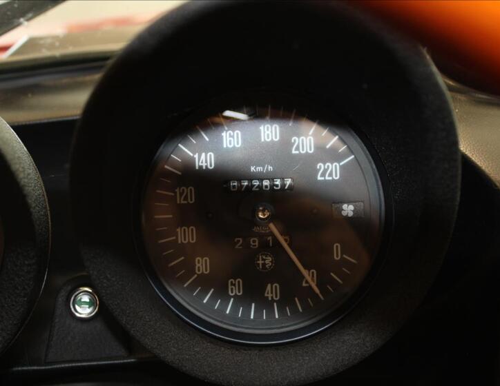 Alfa Romeo Spider 24