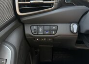 Hyundai IONIQ 21