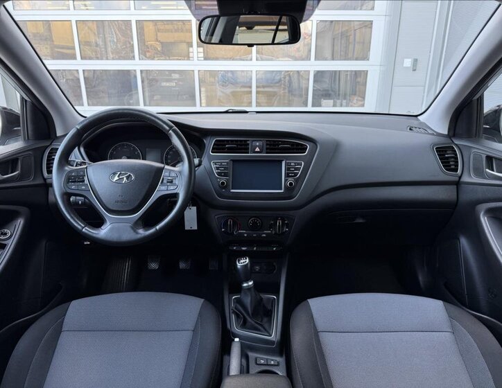 Hyundai i20 Hatchback 1,2 l 55 kw