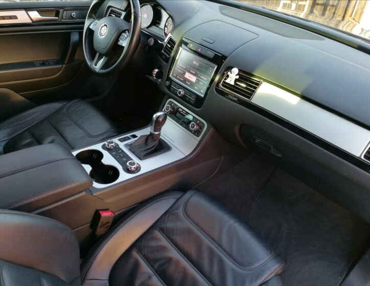 Volkswagen Touareg 15
