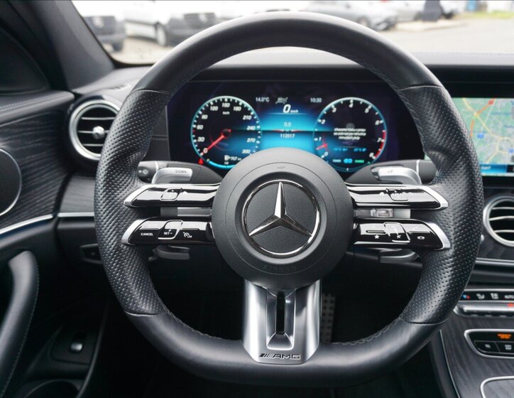 Mercedes-Benz Třídy E Sedan / Limuzína 3,0 l 320 kw