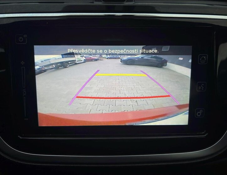 Suzuki SX4 S-Cross 13