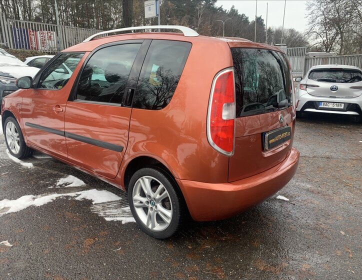 Škoda Roomster 7