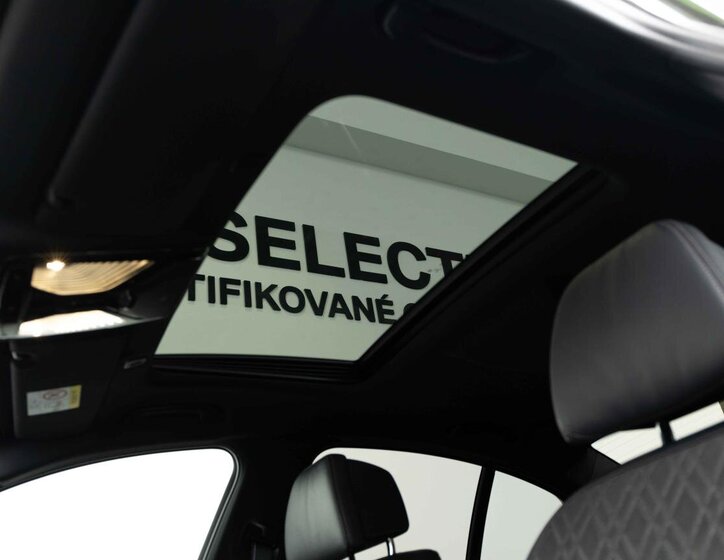 BMW Řada 5 Sedan / Limuzína 4,4 l 390 kw