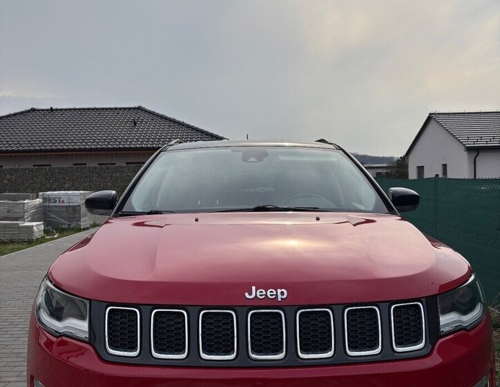 Jeep Compass SUV / Terénní 0,0 103 kw