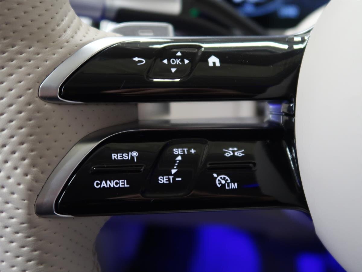 Mercedes-Benz Třídy S Sedan 3,0 l 230 kw