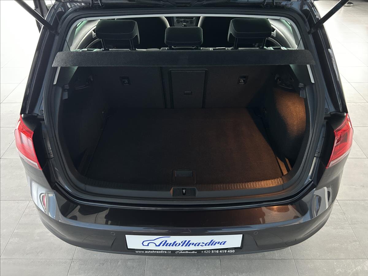 Volkswagen Golf Hatchback 1,2 l 81 kw