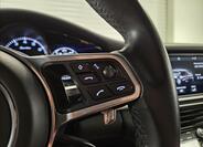 Porsche Panamera 25