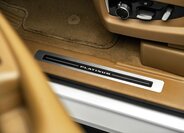 Cadillac Escalade SUV / Terénní 6,2 l 313 kw