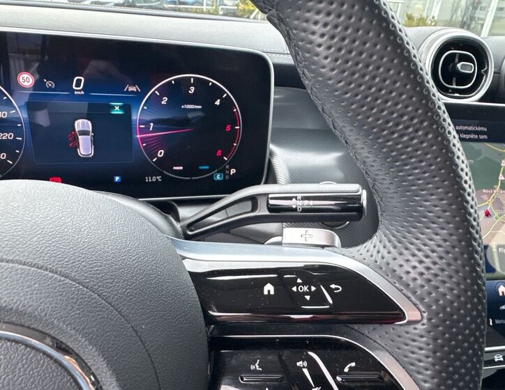 Mercedes-Benz GLC SUV / Terénní 2,0 l 145 kw