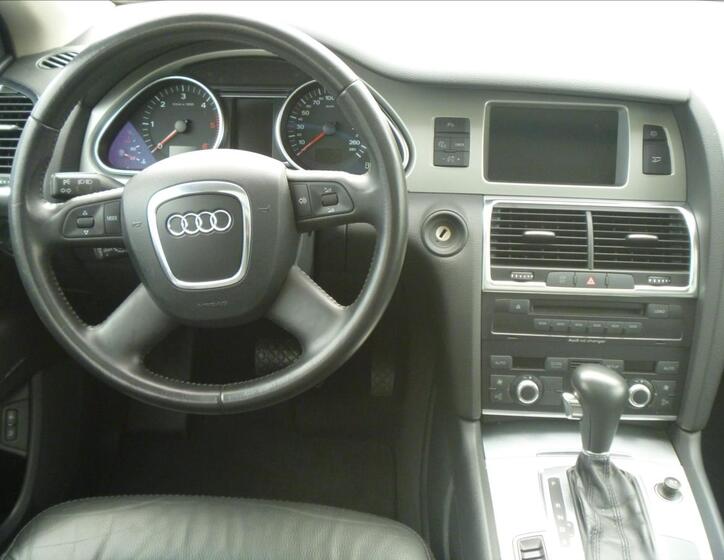 Audi Q7 SUV 3,0 l 176 kw